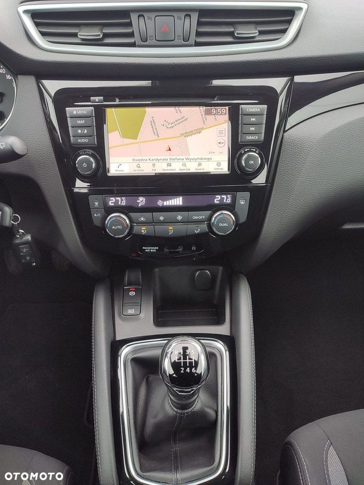 Nissan Qashqai 1.3 DIG-T N-Connecta EU6d - 5