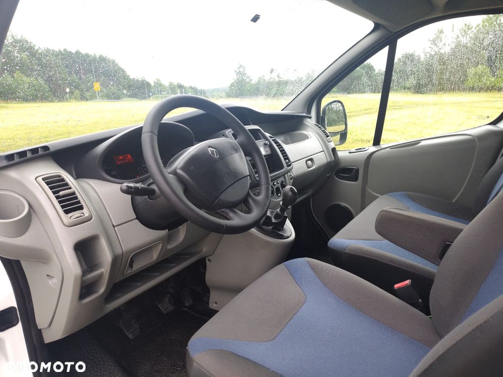 Renault Trafic - 20