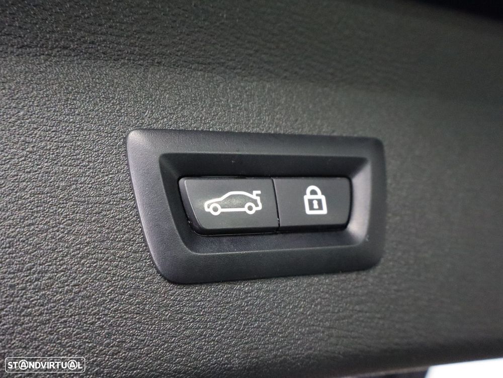 BMW X1 25 e xDrive - 19