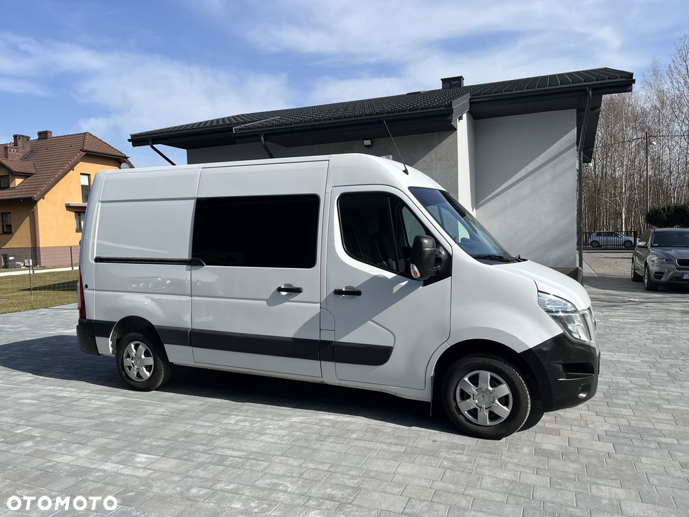 Nissan NV400 - 6