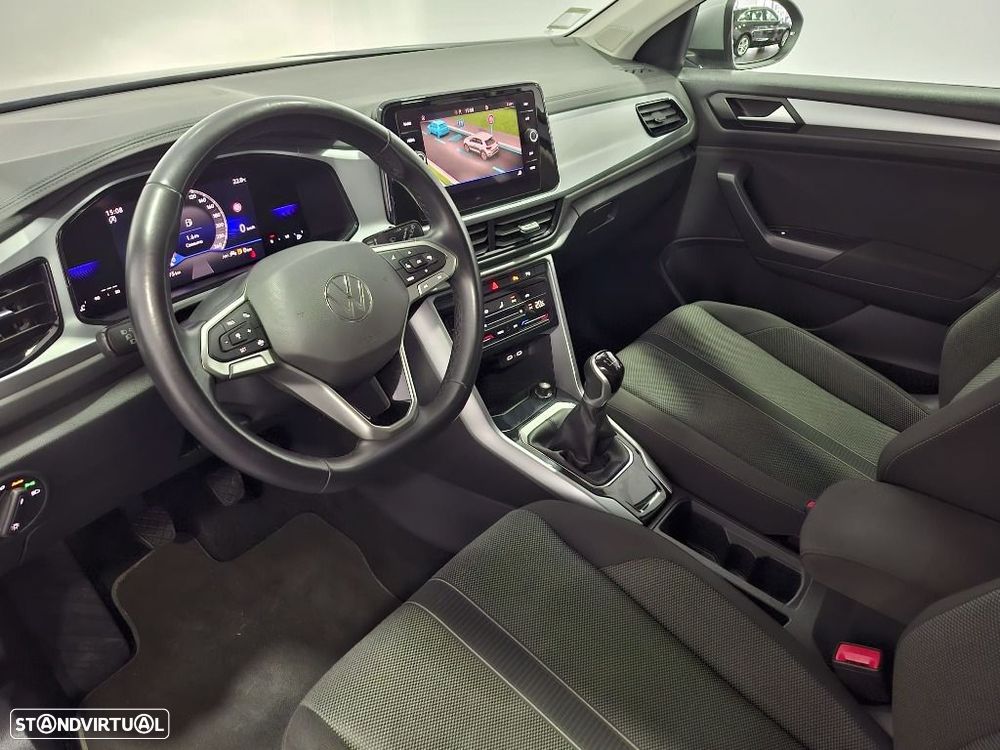 VW T-Roc 1.0 TSI Urban - 12