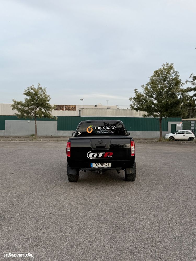 Nissan Pick Up - 6