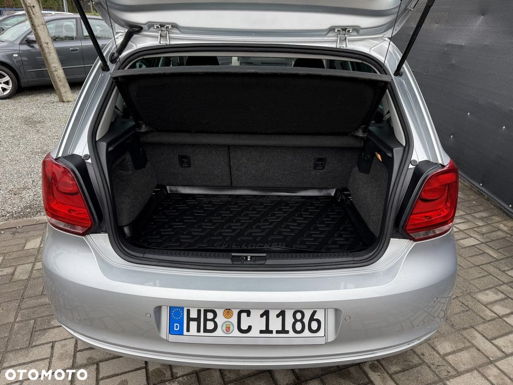 Volkswagen Polo 1.2 Comfortline - 27