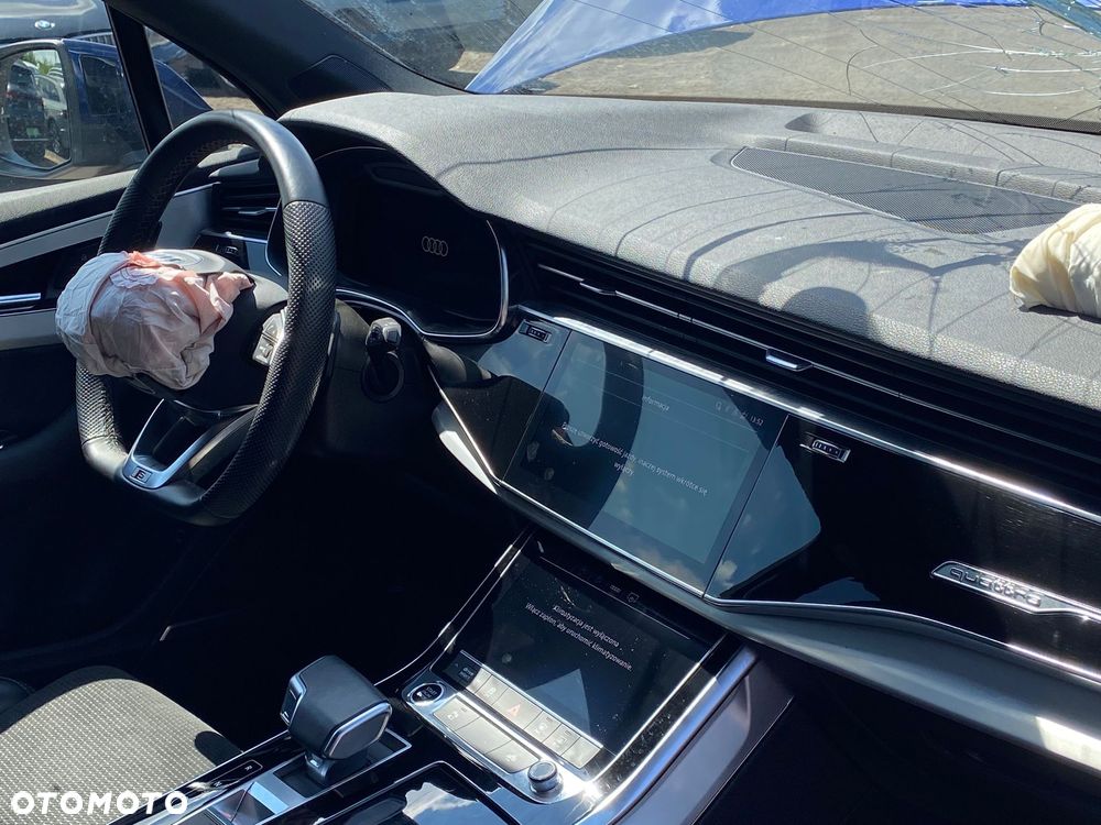 Audi Q7 55 TFSI mHEV Quattro S Line Tiptr - 31