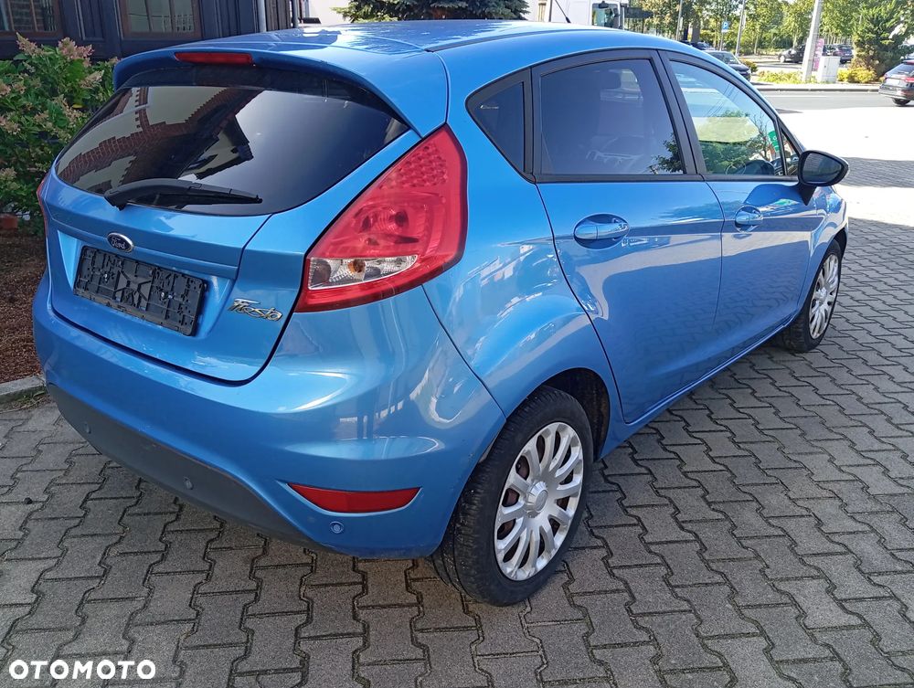 Ford Fiesta 1.4 Champions Edition - 4