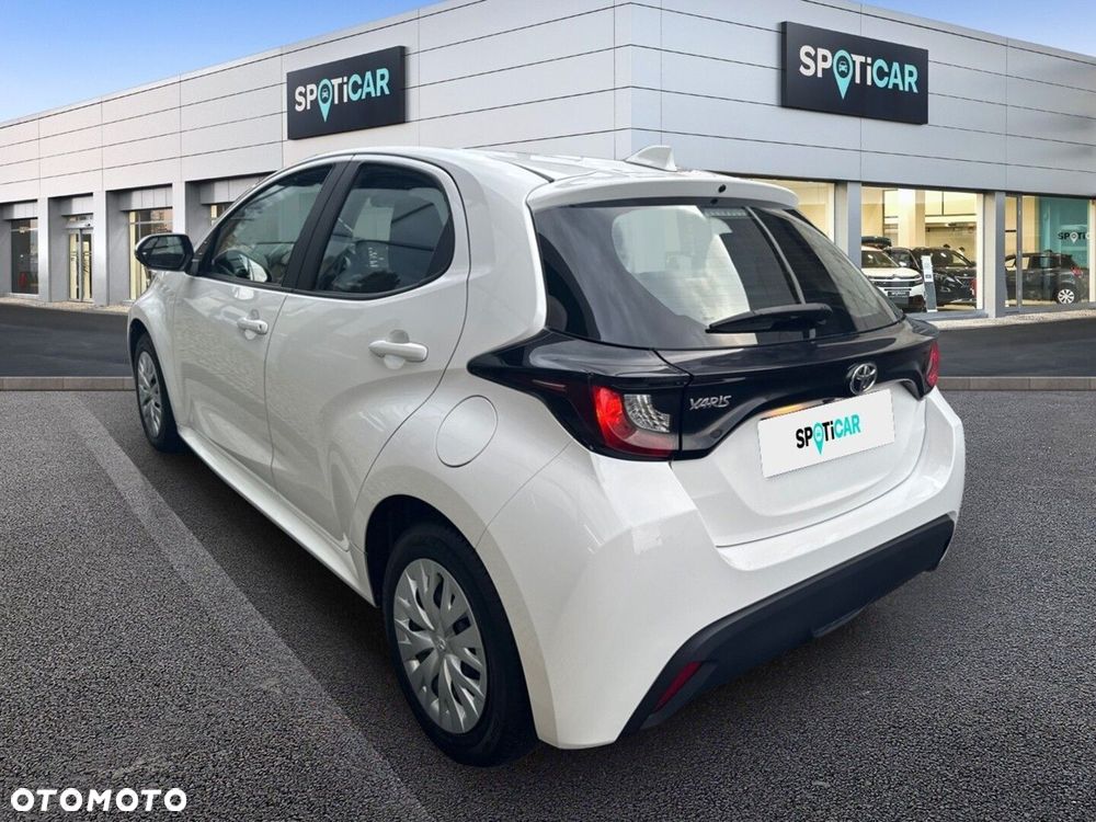 Toyota Yaris 1.5 Comfort - 4