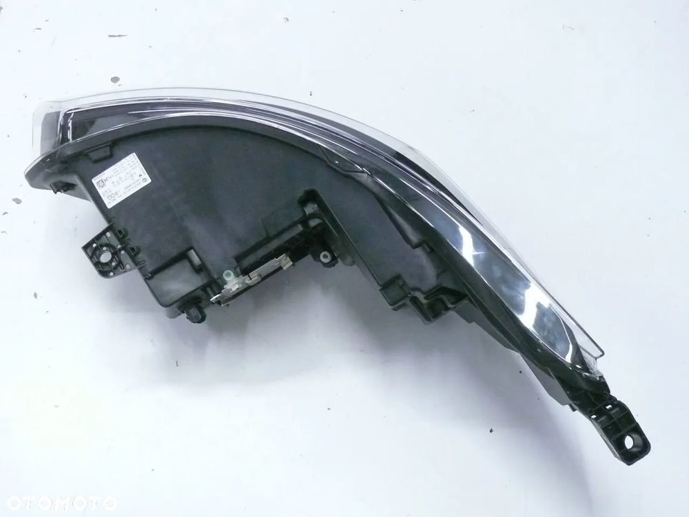 LAMPA PRZEDNIA PRAWA RENAULT TRAFIC III IV 4 2021 LIFT LED FULL - 2