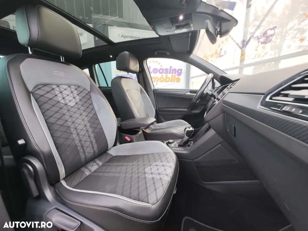Volkswagen Tiguan 2.0 TDI SCR 4MOTION DSG R-Line - 18