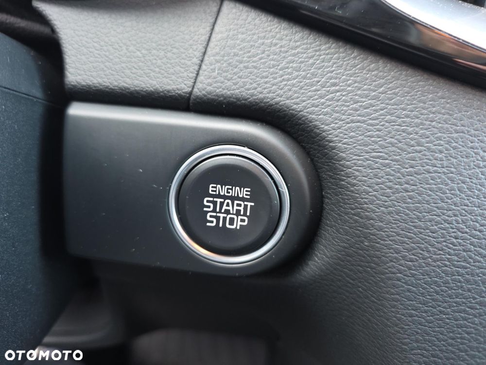 Kia XCeed 1.5 T-GDI Business Line DCT - 36