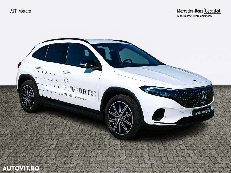 Mercedes-Benz EQA 300 4MATIC - 4