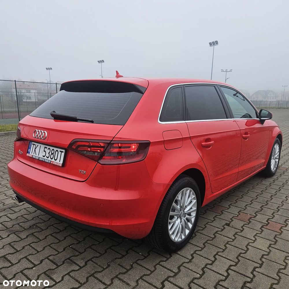 Audi A3 Sportback 1.6 TDI DPF Ambition - 5