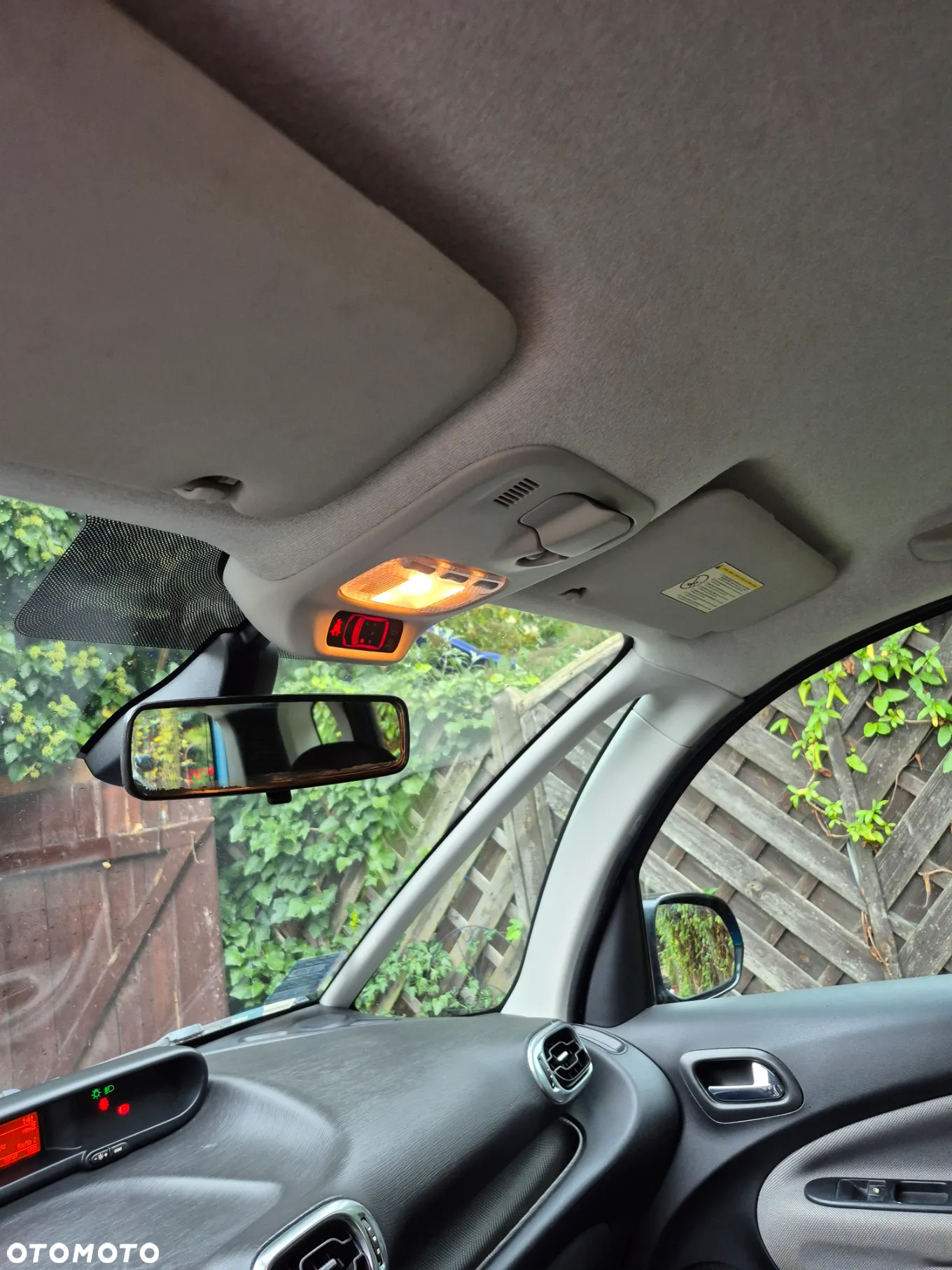 Citroën C3 Picasso - 23