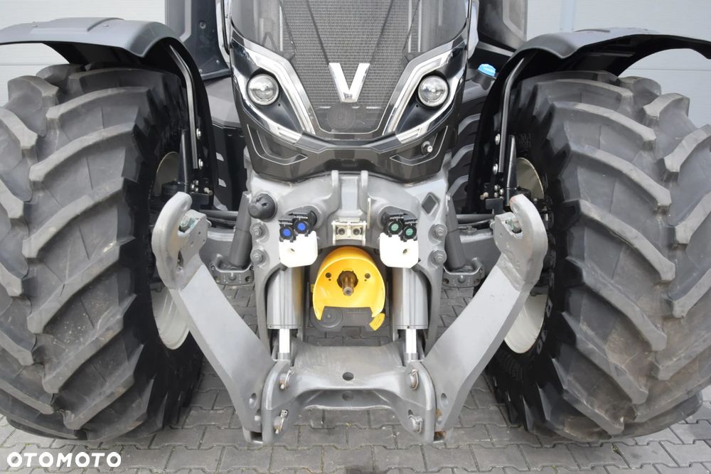Valtra T 235A - 4