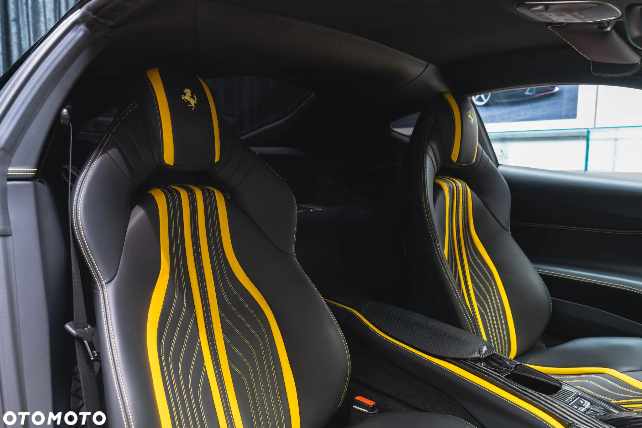 Ferrari 812 Superfast - 29