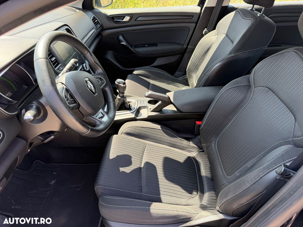 Renault Megane - 10