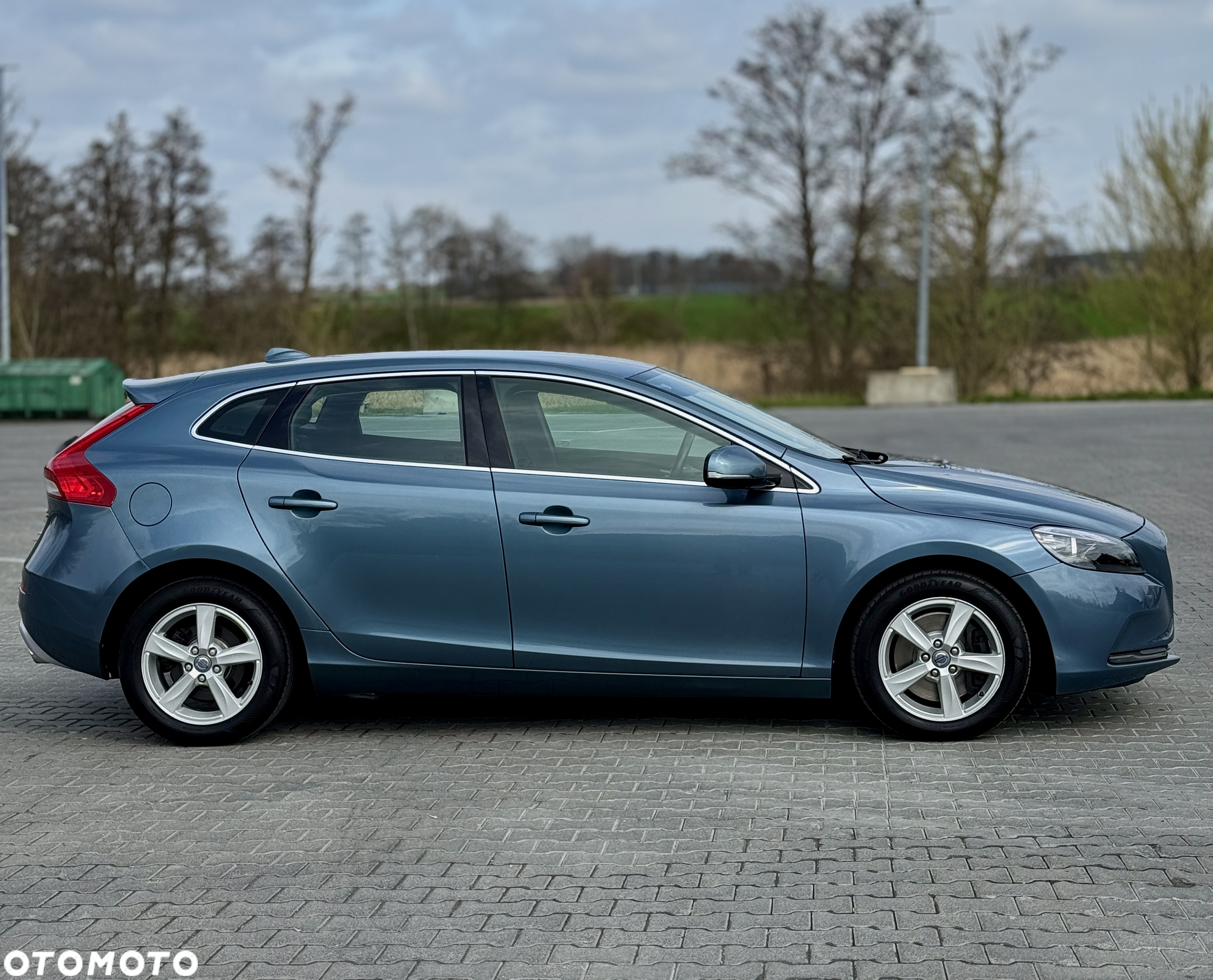 Volvo V40 D3 Geartronic Momentum - 4