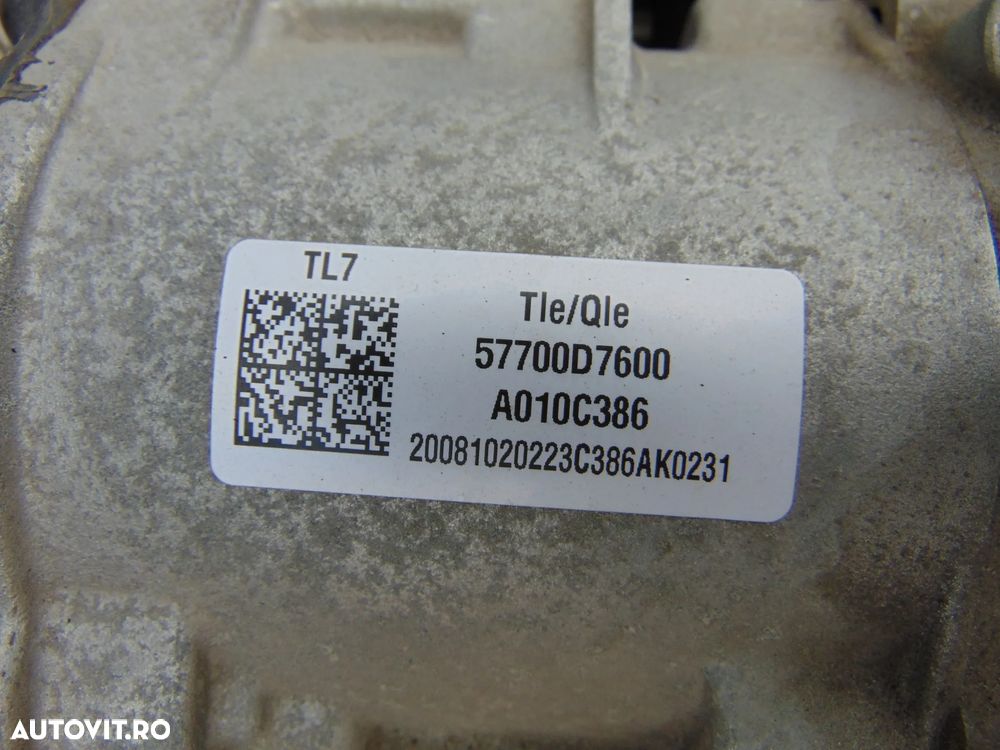 Caseta directie Hyundai Tucson 2014-2020 Kia sportage cod 57700d7600 - 2