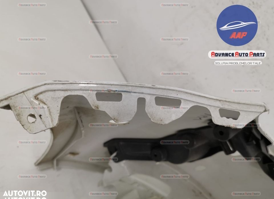 Bara fata cu senzori Lark si spalatori - in stare buna Ford Focus 3 (f - 9