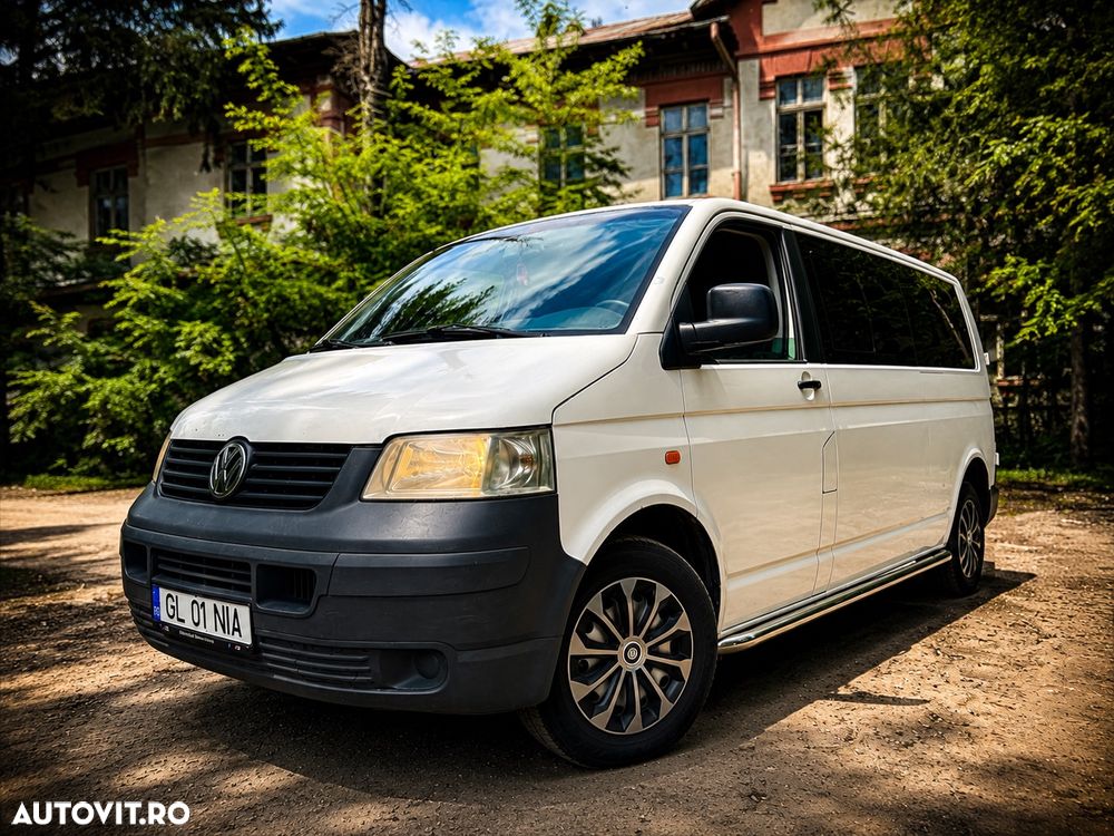 Volkswagen Transporter Caravelle Lung (7 loc) - 1