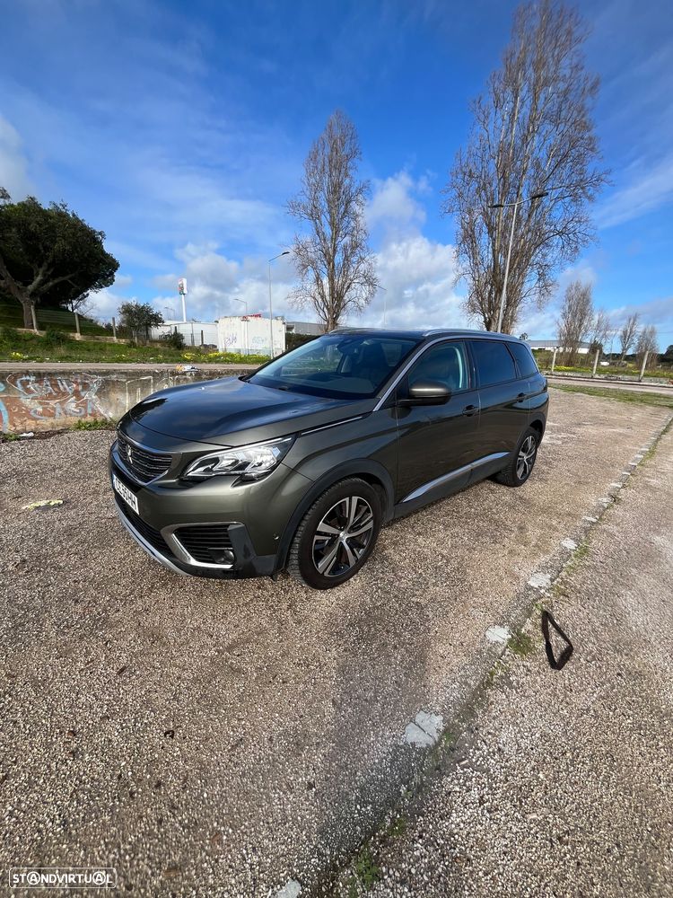 Peugeot 5008 1.2 PureTech Allure J18 - 2