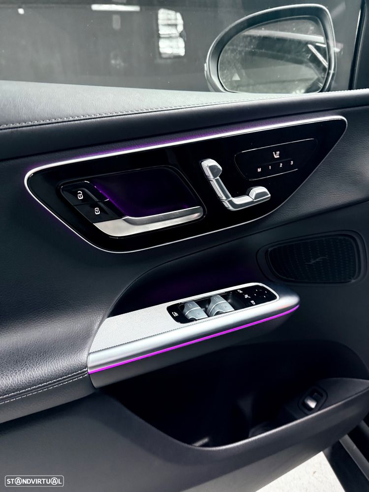 Mercedes-Benz GLC 220 d 4Matic 9G-TRONIC AMG Line Advanced - 44