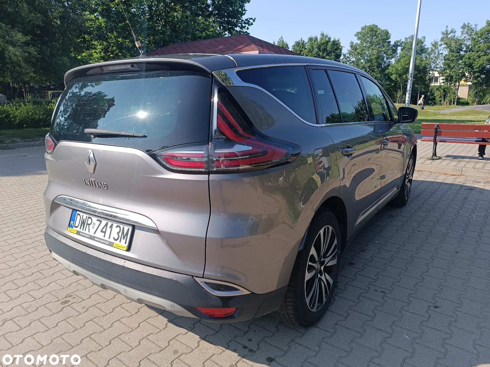 Renault Espace 1.6 dCi Energy Initiale Paris EDC - 5