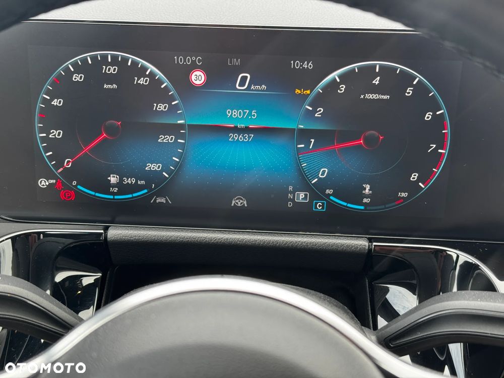 Mercedes-Benz GLA 200 Progressive - 13