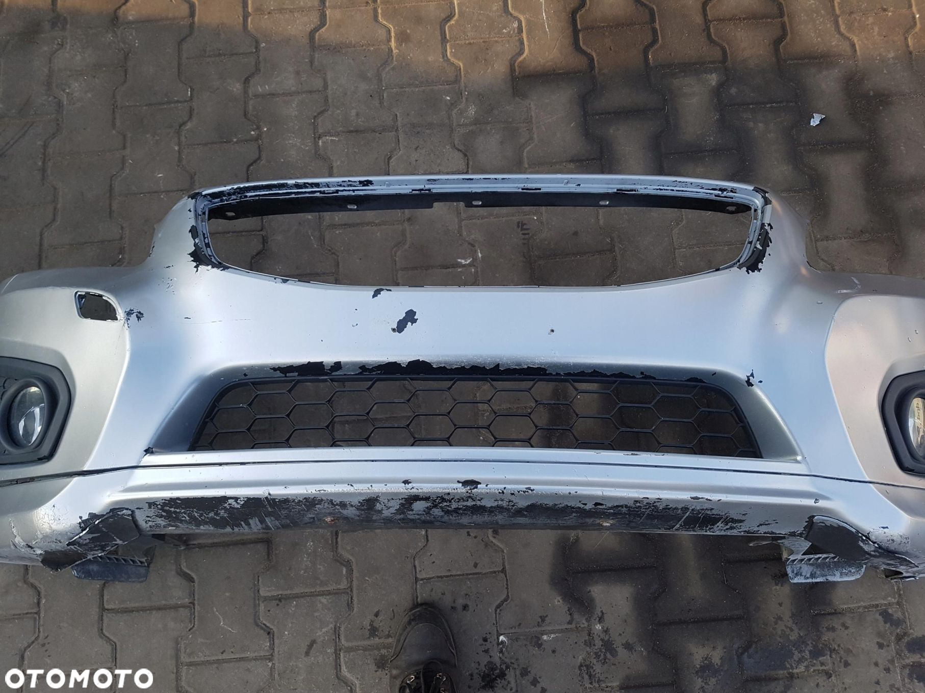 VOLVO C30 LIFT 10-12r ZDERZAK PRZÓD R-DESIGN - 8
