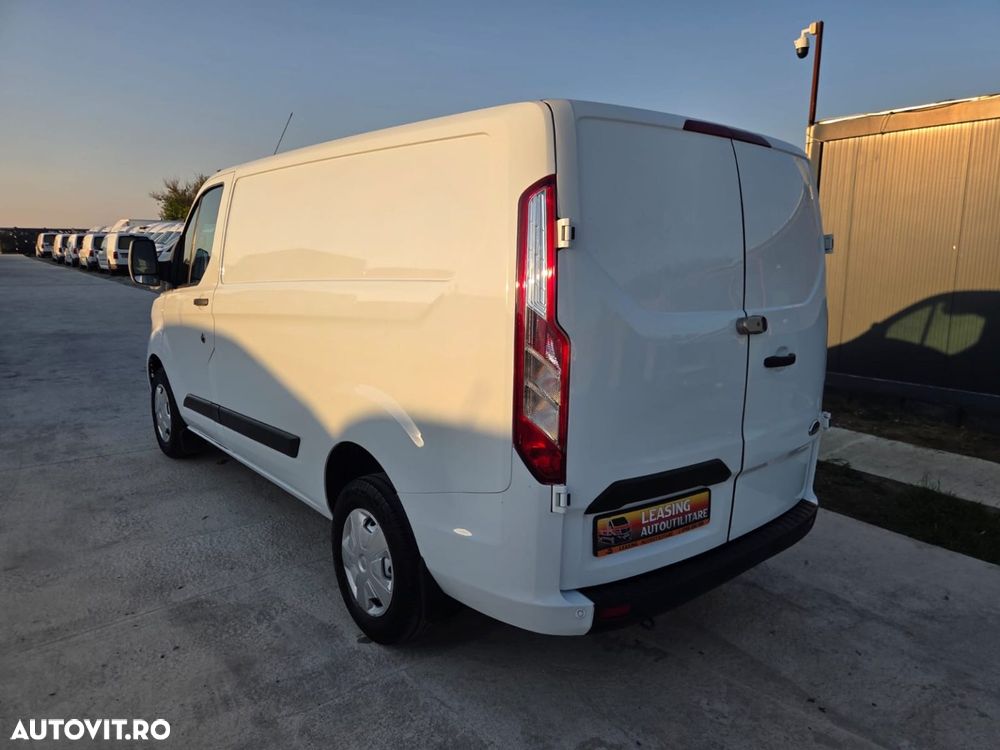 Ford New Transit Custom L1H1 - 11