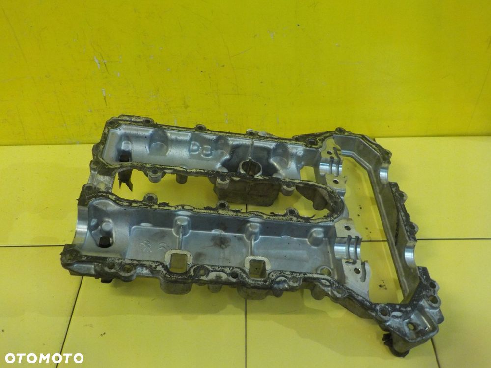 PEUGEOT 2008 C4 C5 DS3 DS7 308 1.2 THP 23r HNS pokrywa zaworow 9675306110 - 8