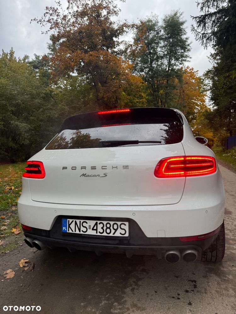 Porsche Macan S - 16