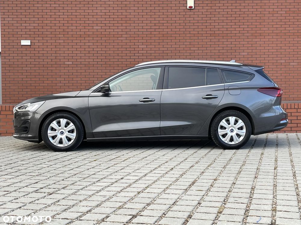 Ford Focus 1.5 EcoBlue Start-Stopp-System TITANIUM STYLE - 13