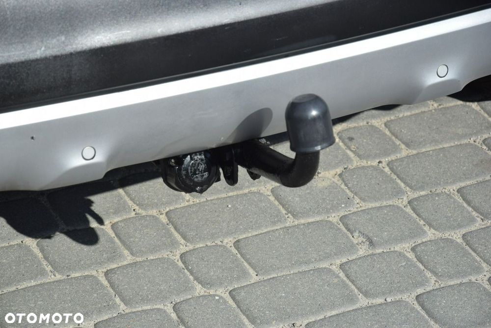 Renault Captur TCe 120 EDC Helly Hansen - 12