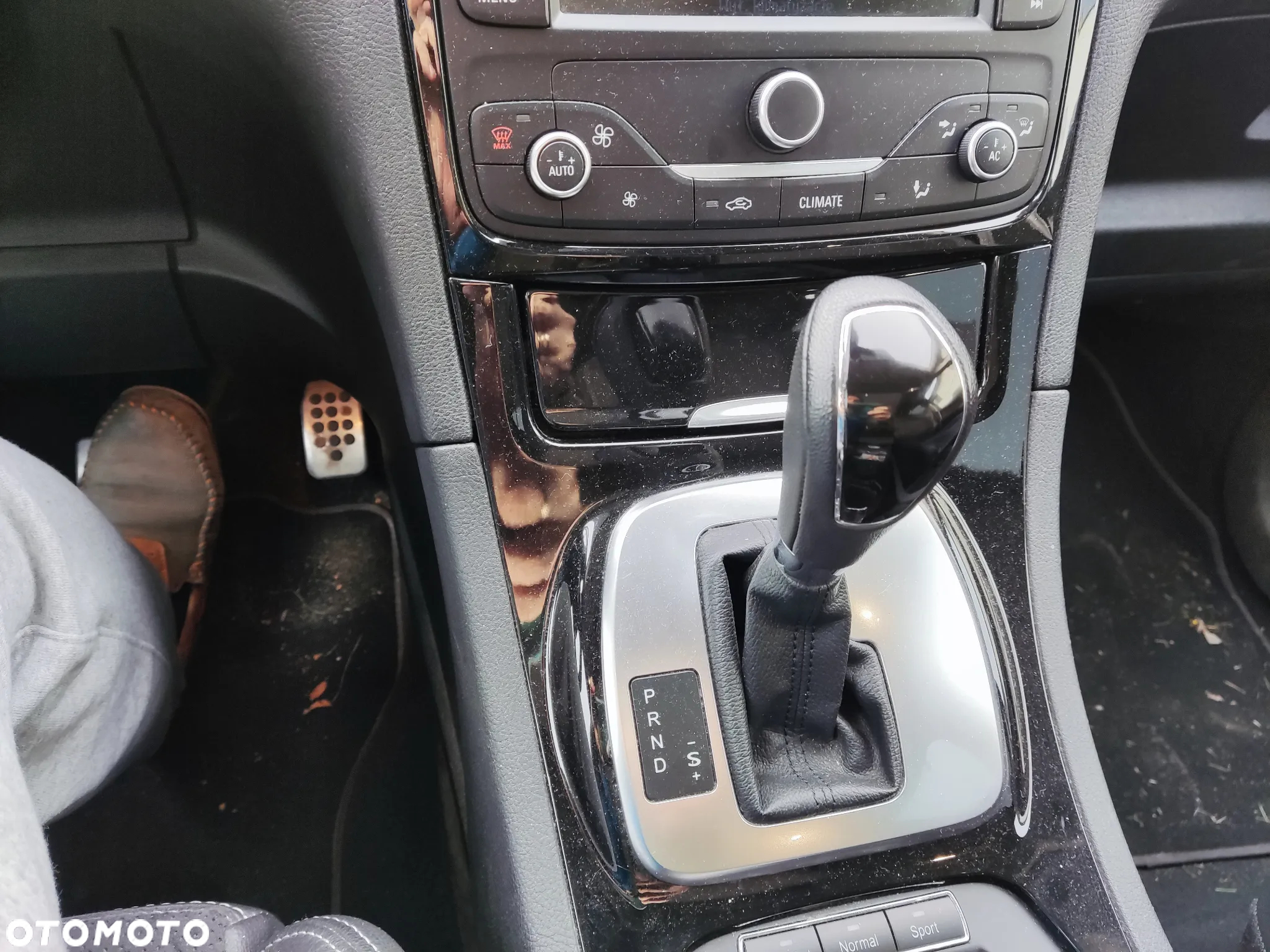 Ford S-Max 2.0 EcoBoost Titanium - 18