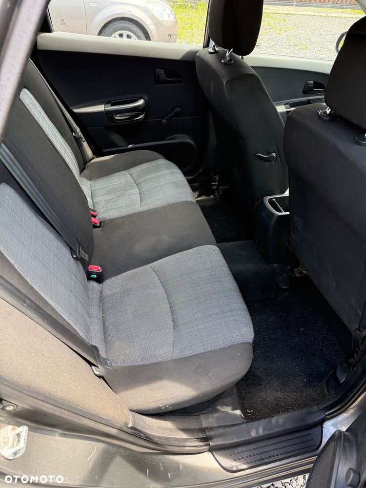 Kia Ceed 1.4 L - 15