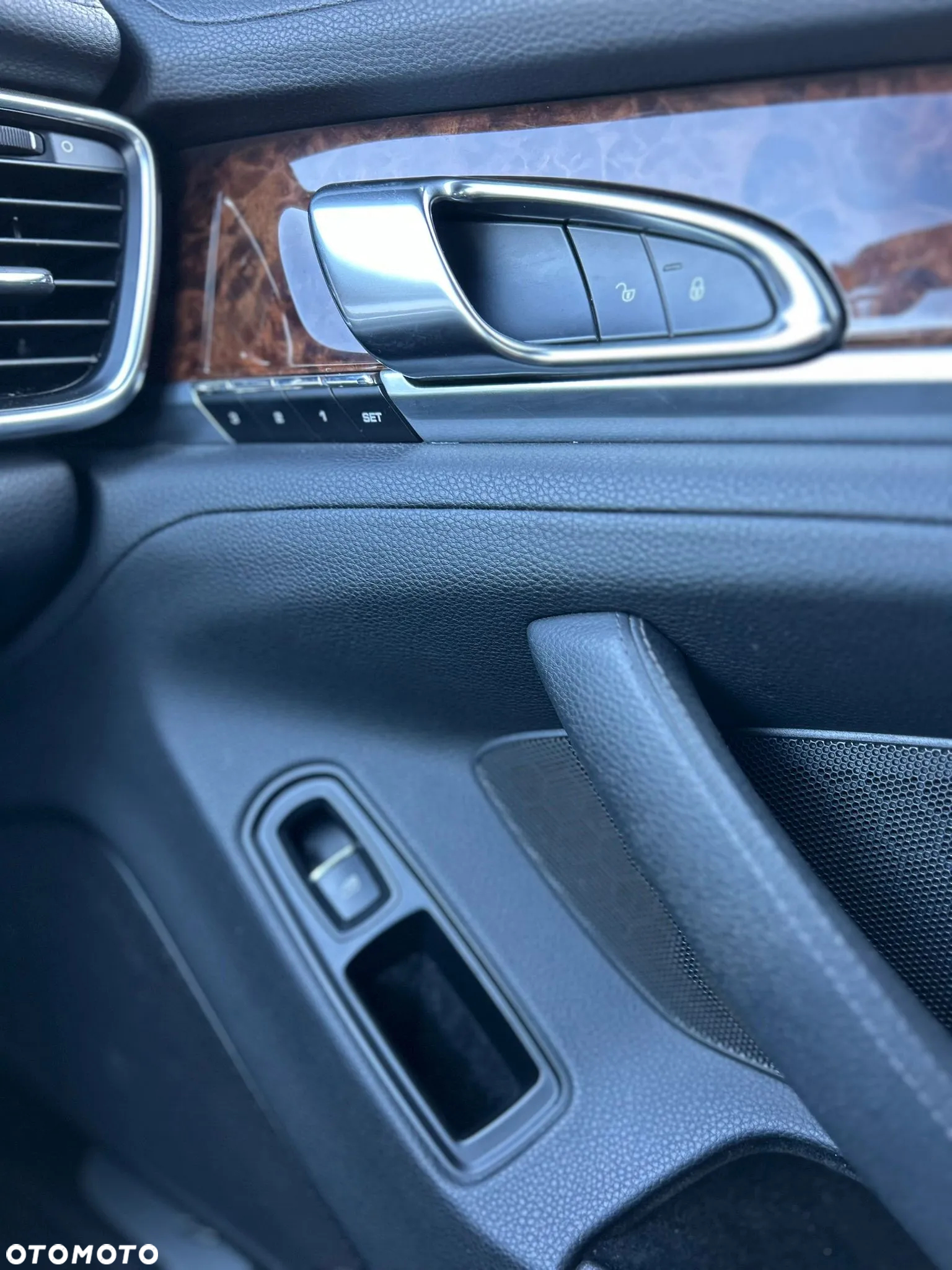 Porsche Panamera Standard - 6