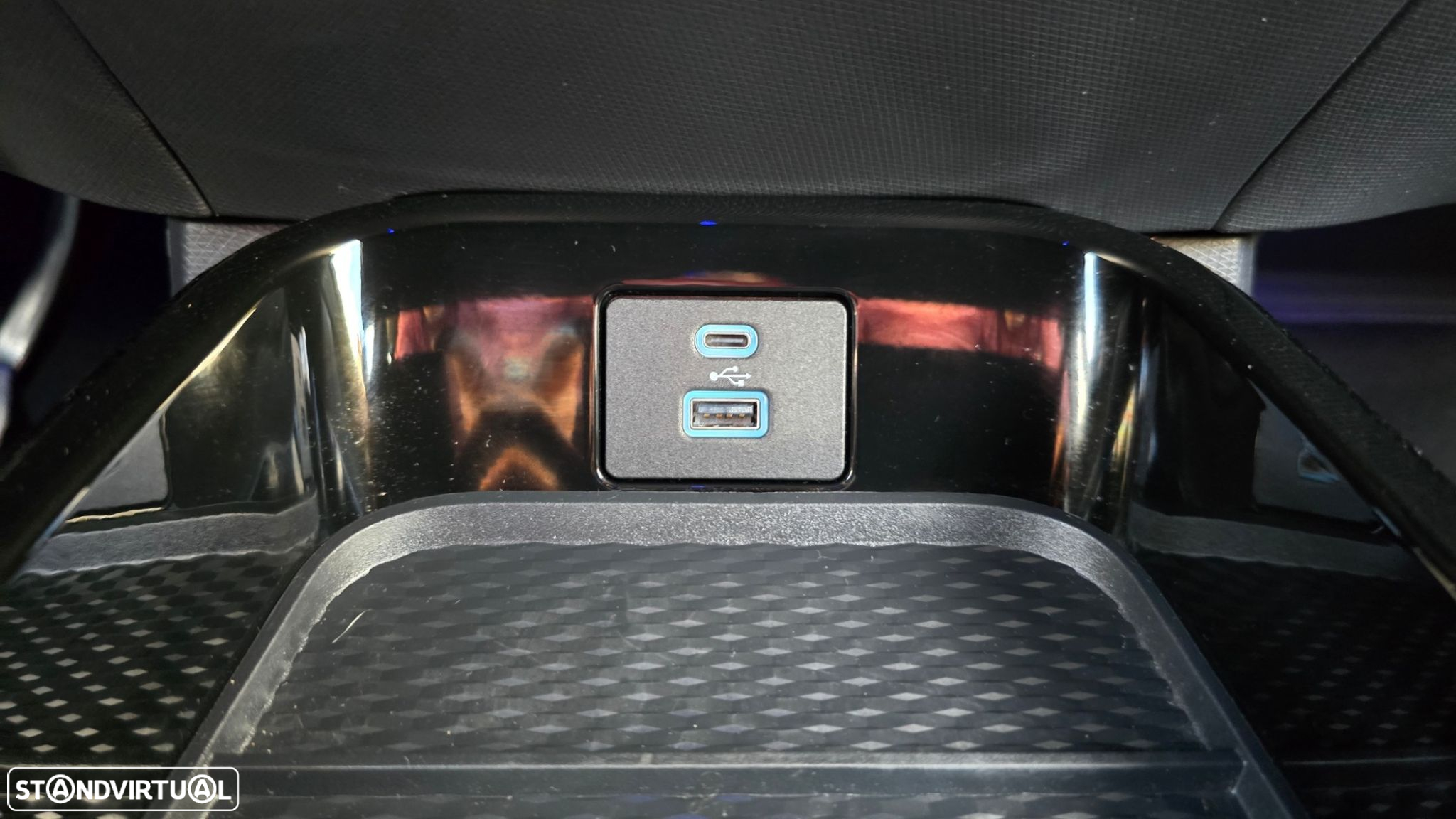 Ford Mustang Mach-E 98.7 kWh GT AWD - 52