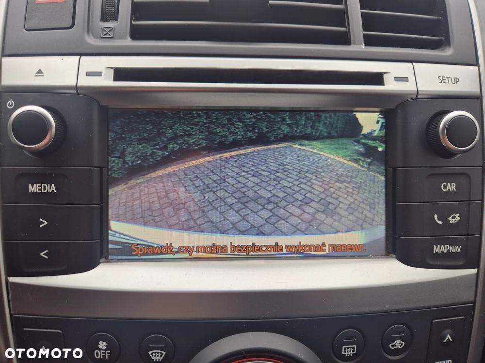 Toyota Verso 1.8 5-Sitzer Executive - 16