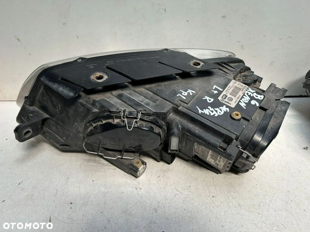 Reflektory xenon skrętny Volkswagen PASSAT B6 - 3