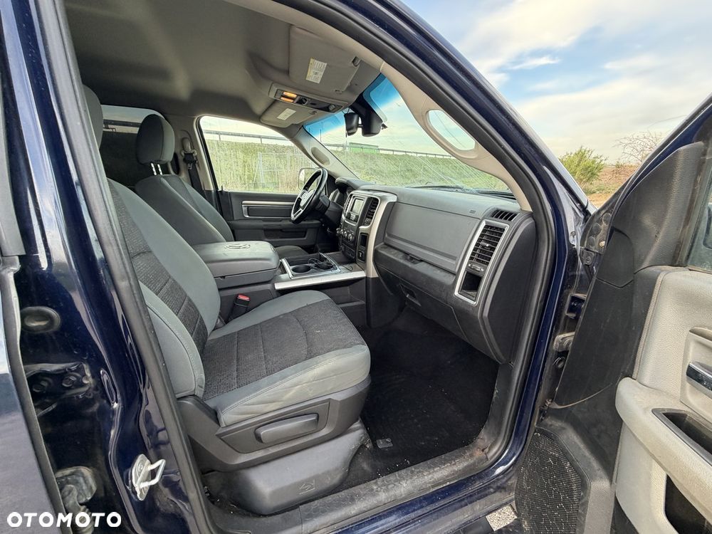 Dodge RAM 5.7 4x4 - 22
