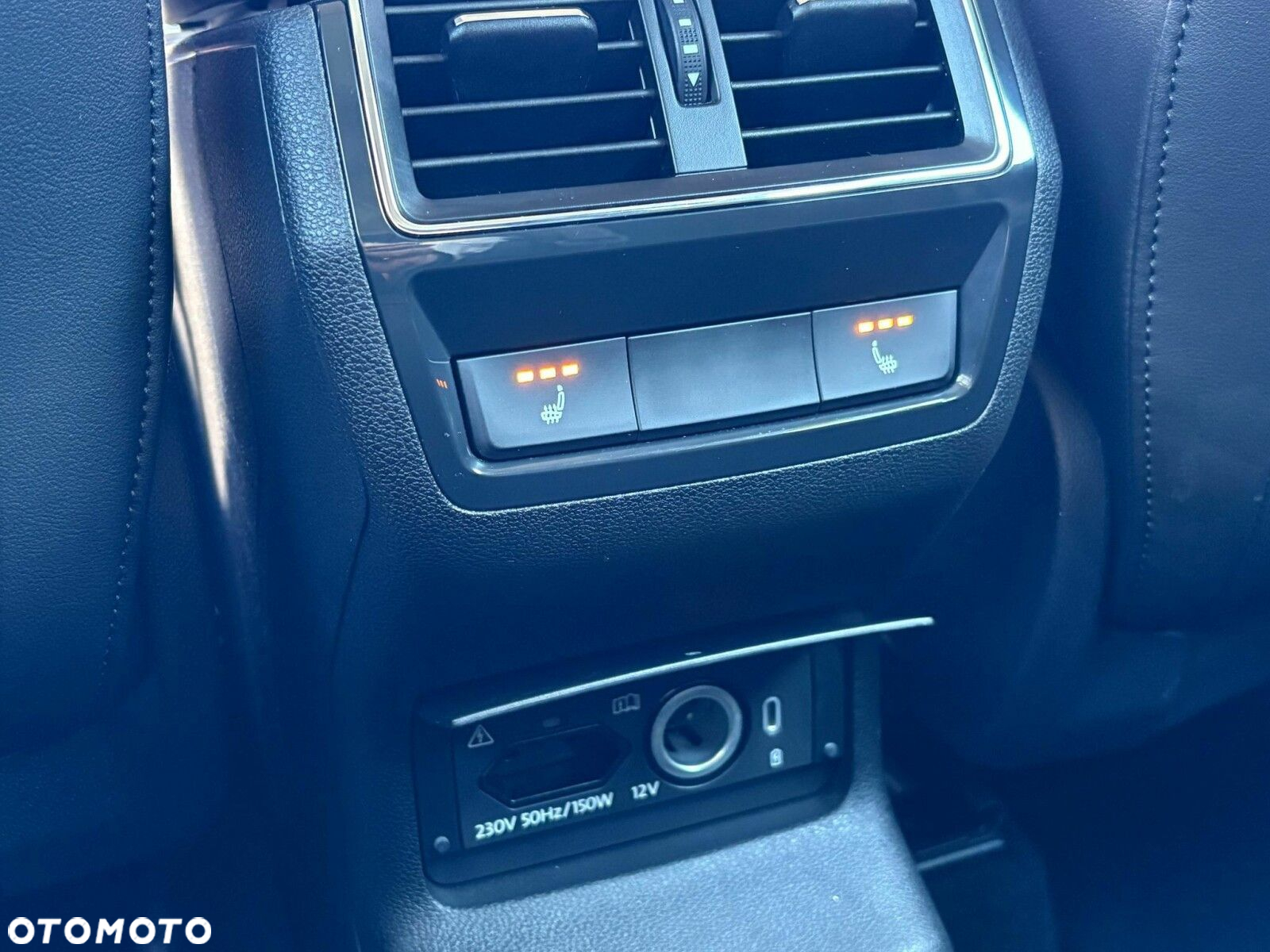 Skoda Karoq 1.5 TSI ACT 4x2 Style DSG - 17