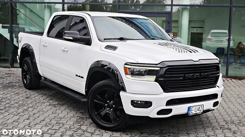 Dodge RAM 1500 5.7 4x4 - 5