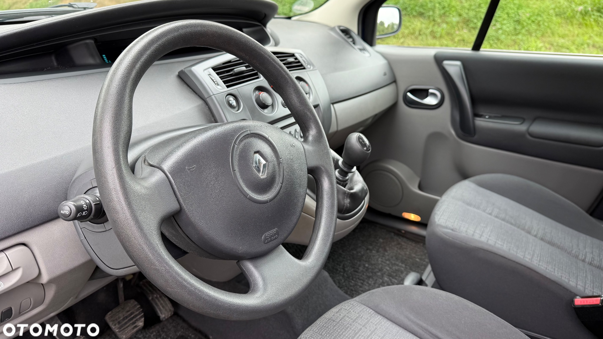 Renault Scenic 1.6 16V Emotion - 20