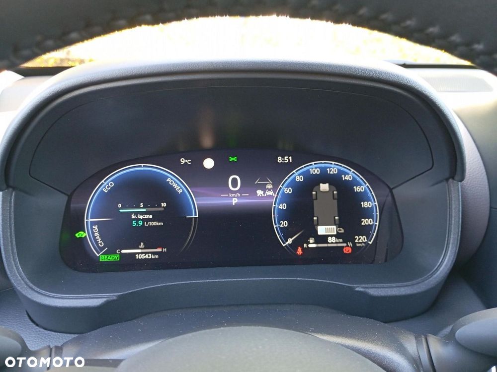Toyota Yaris Cross - 21
