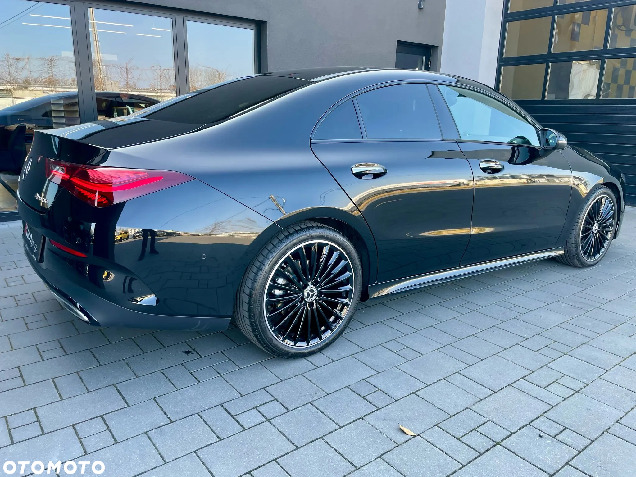 Mercedes-Benz CLA 220 4-Matic AMG Line 7G-DCT - 20