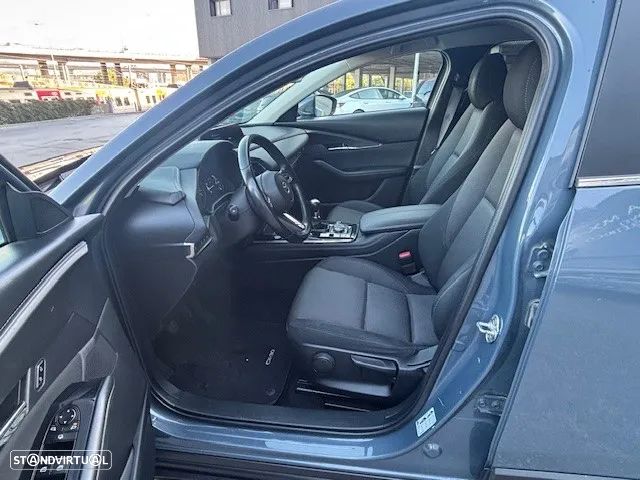 Mazda CX-30 2.0 Sky-G Evolve i-Active - 8