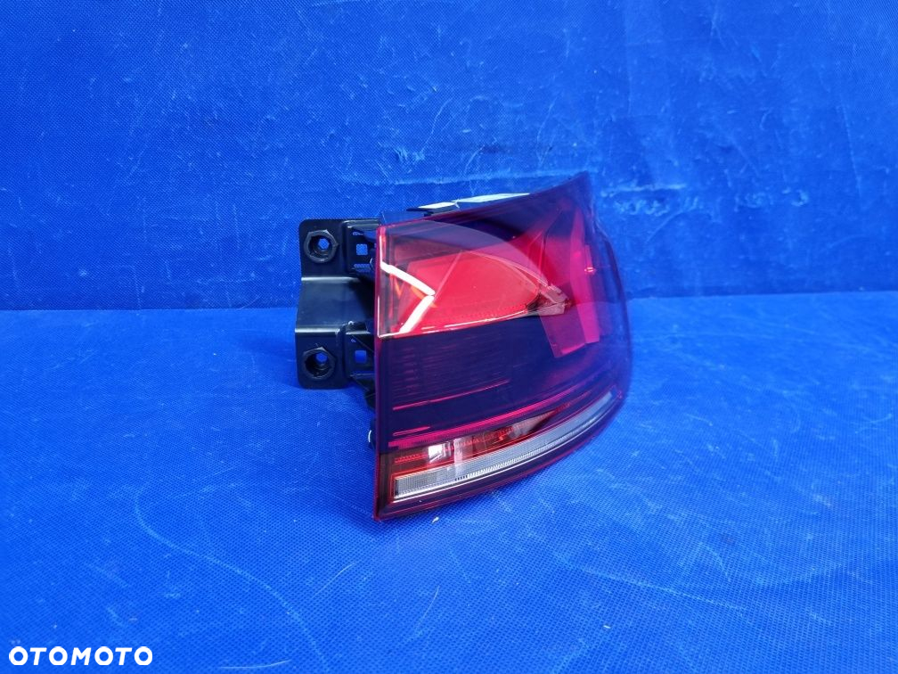 PRAWA lampa AUDI Q6 E-tron 85H tylna prawa lampa LED Nowa ORYGINAŁ - 4