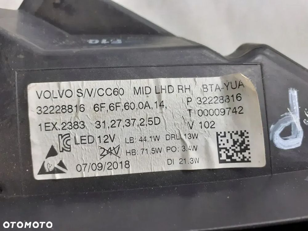 Lampa Volvo lampa prawa S\V60 CC 17-22 MID LED.32228816 - 10