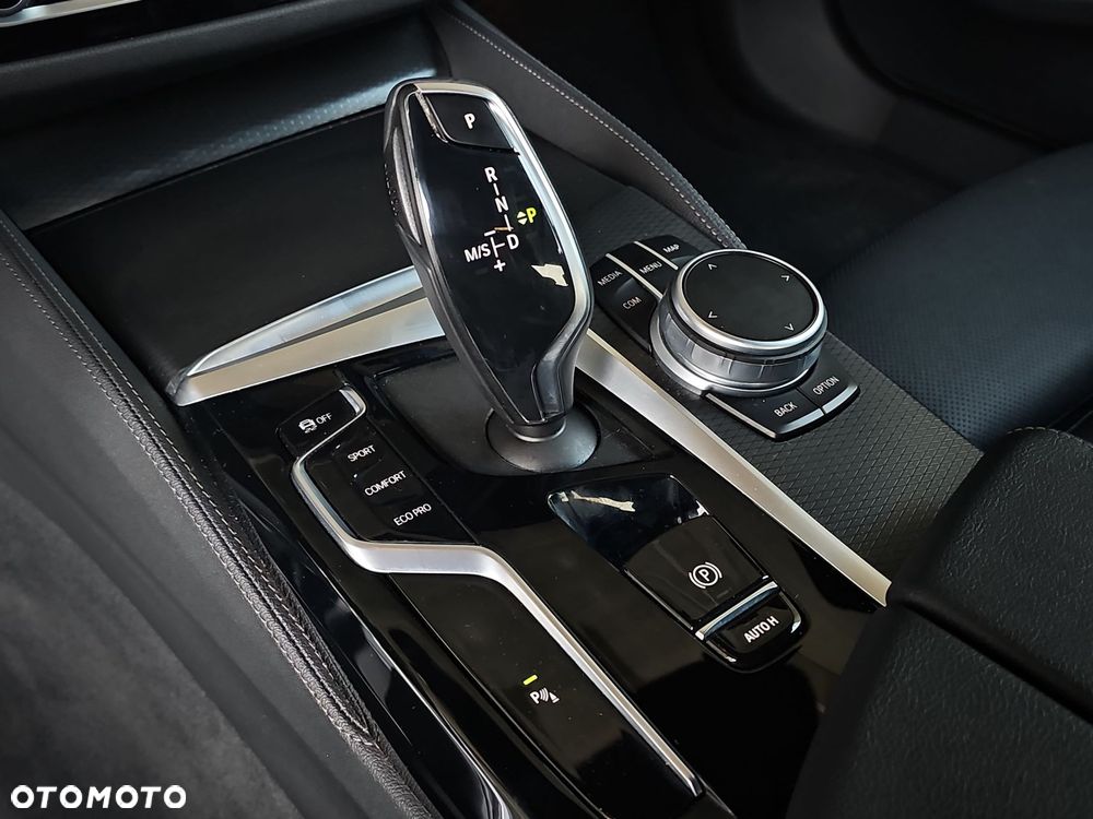 BMW Seria 5 - 18