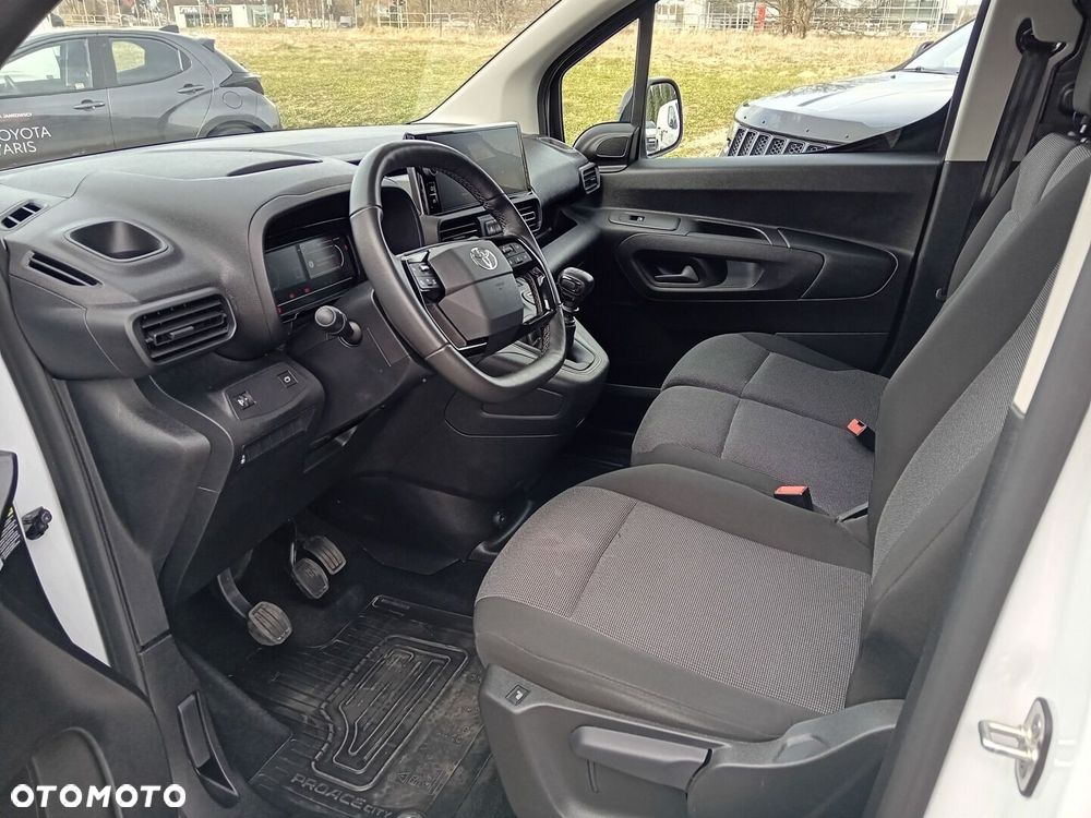 Toyota PROACECITY - 11